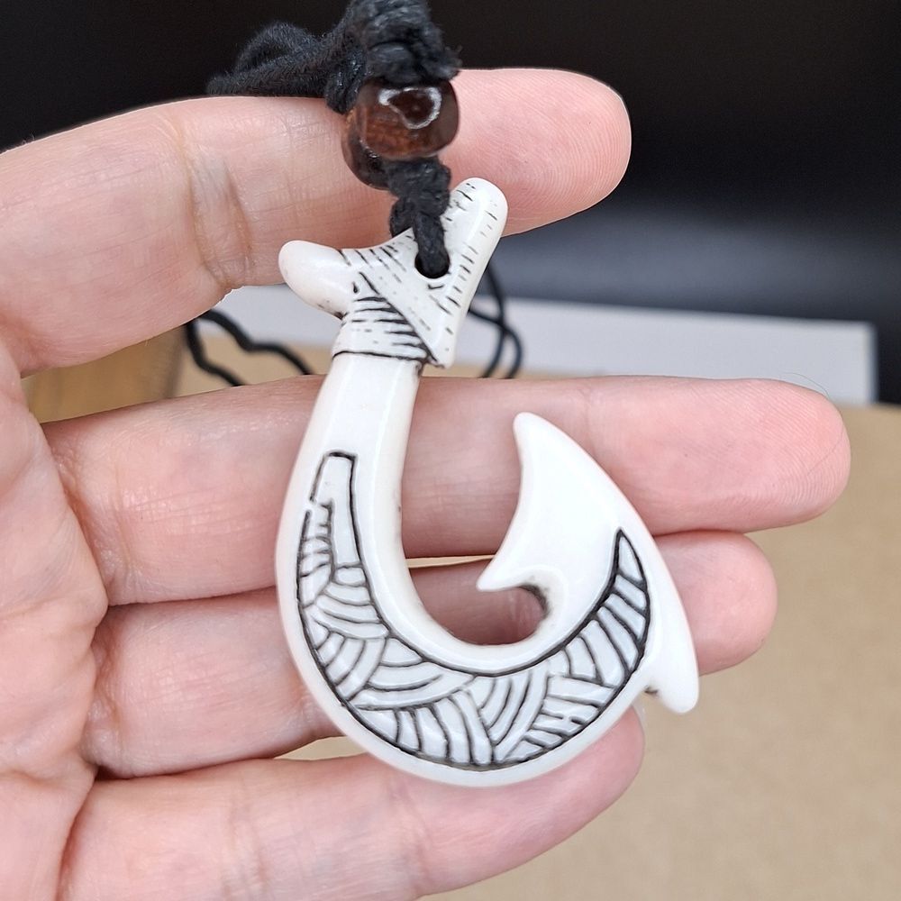 Maui Hawaiian fish hook necklace adjustable Tribal pendant nautical jewelry